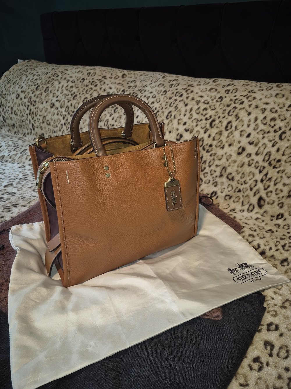 Coach RARE Colorblock Rogue 30! - Picture 15 of 16